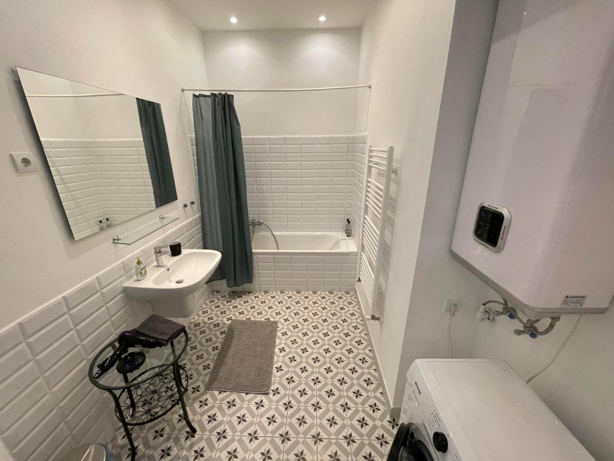 City Center 1, Cozy 2Br In The City Center! Budapeszt Zewnętrze zdjęcie